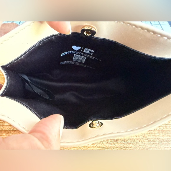 YSL Beaute Cosmetic Pouch - Picture 2 of 7